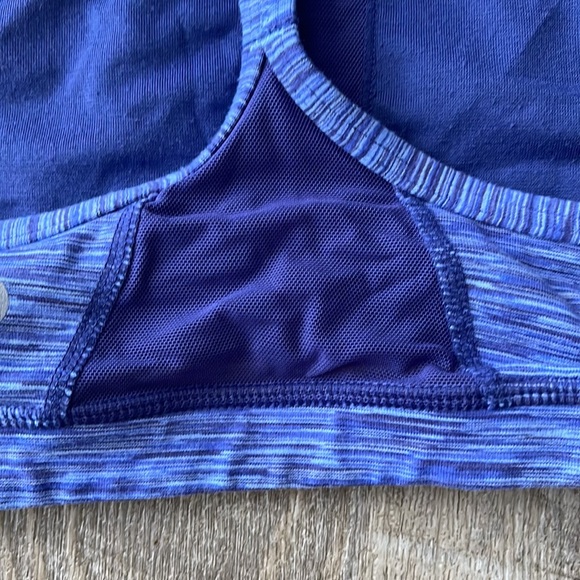 Blue space dye, flow Y bra with mesh back - Picture 4 of 5